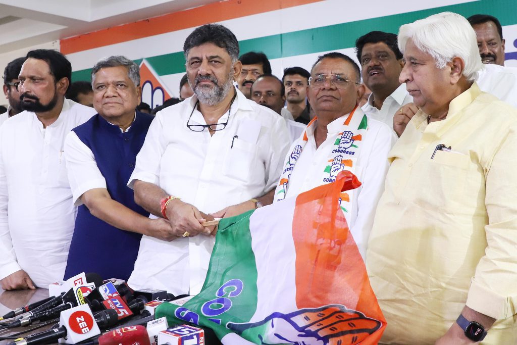 am-running-nowhere,-will-respect-court-proceedings,-law-of-land,-says-karnataka-dycm-shivakumar