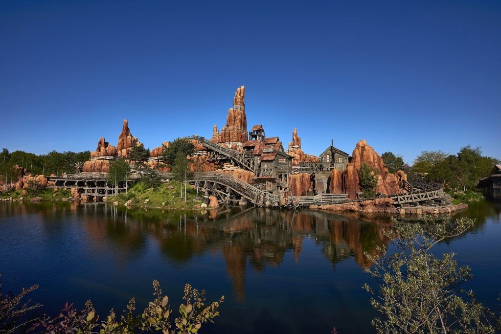 European Parliament members accidentally reach Disneyland Paris instead of Strasbourg european-parliament-members-accidentally-reach-disneyland-paris-instead-of-strasbourg