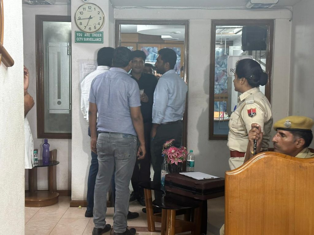 Details of over 300 locker owners at Jaipur’s Ganpati Plaza missing; BJP MP demands thorough investigation details-of-over-300-locker-owners-at-jaipur’s-ganpati-plaza-missing;-bjp-mp-demands-thorough-investigation