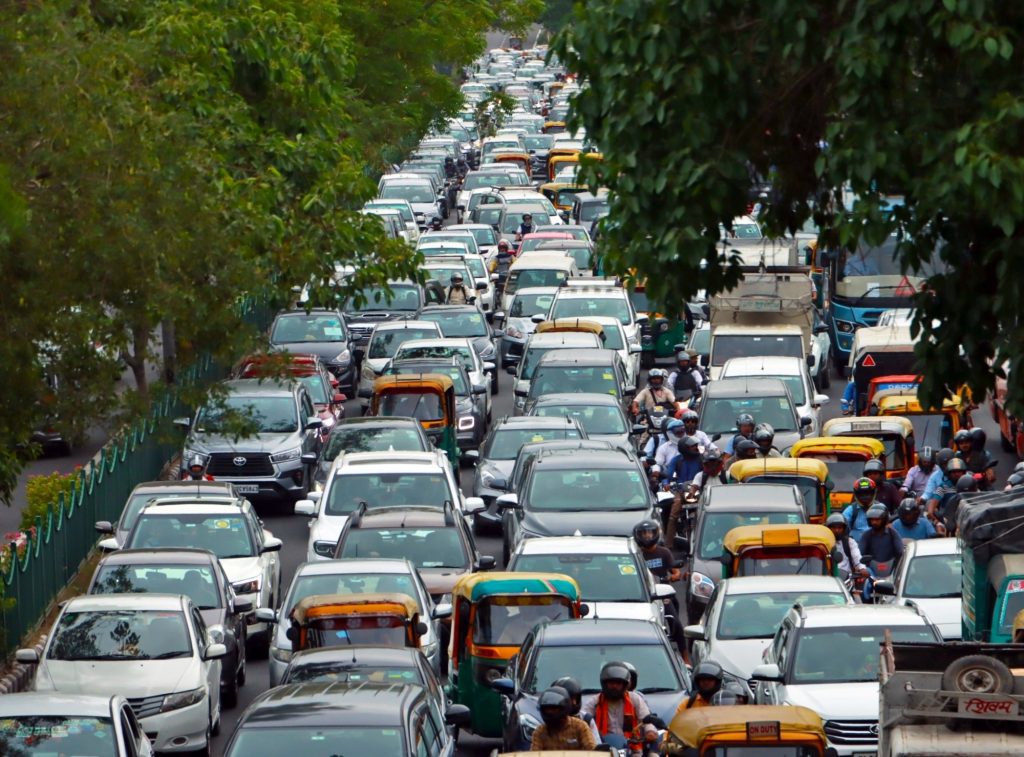 Ahmedabad deploys 2,100 traffic personnel, 149 breath analyzers, 39 speed guns amidst Navratri celebrations ahmedabad-deploys-2,100-traffic-personnel,-149-breath-analyzers,-39-speed-guns-amidst-navratri-celebrations