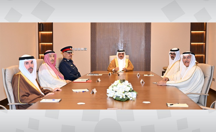 Interior Minister holds meeting with governors