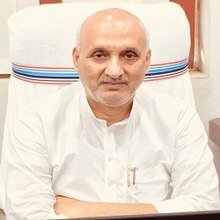 Jagadguru Rambhadracharya challenges Bihar Minister to debate with him on Ramcharitmanas jagadguru-rambhadracharya-challenges-bihar-minister-to-debate-with-him-on-ramcharitmanas