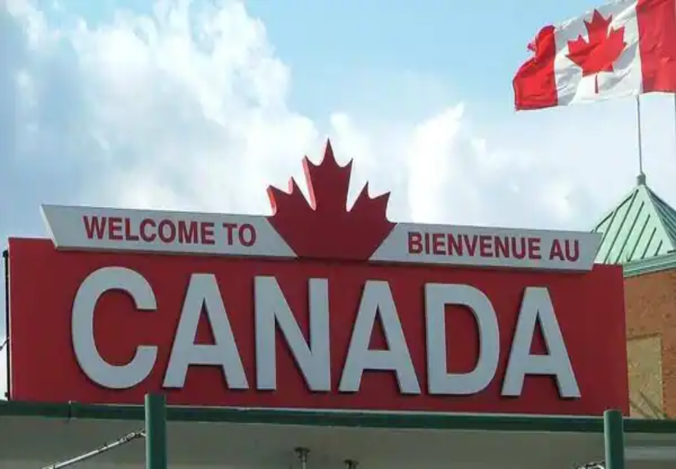 new-immigrants-leaving-canada-in-growing-numbers,-says-study