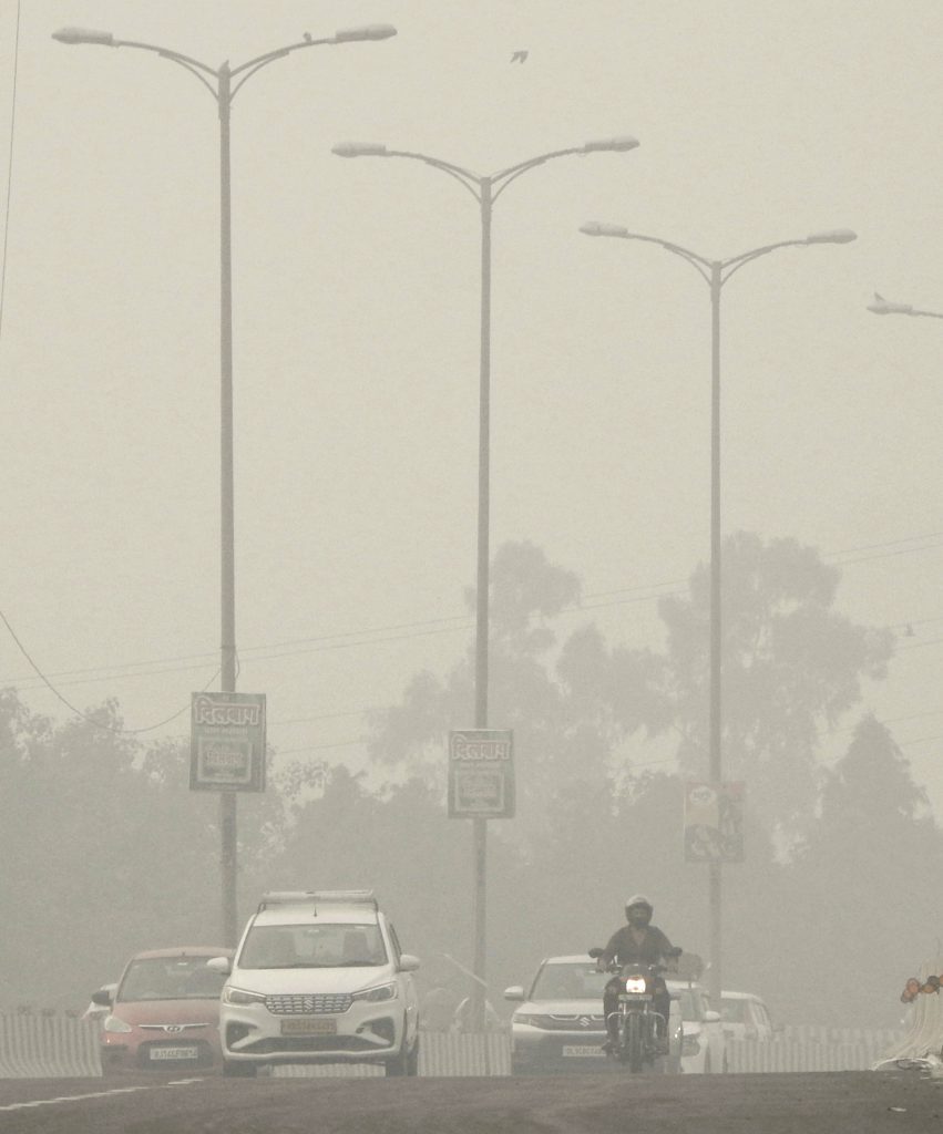 imd-blames-lower-temperatures,-still-wind-for-seasonal-air-pollution-spike