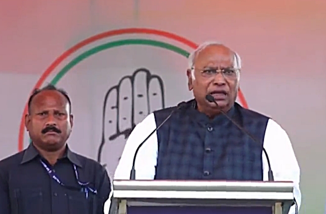 Congress fought British, we won’t be threatened: Kharge congress-fought-british,-we-won’t-be-threatened:-kharge