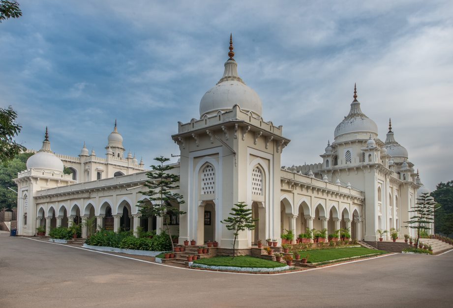 Ajay Banga, Satya Nadella’s old school kicks off year-long centenary bash ajay-banga,-satya-nadella’s-old-school-kicks-off-year-long-centenary-bash
