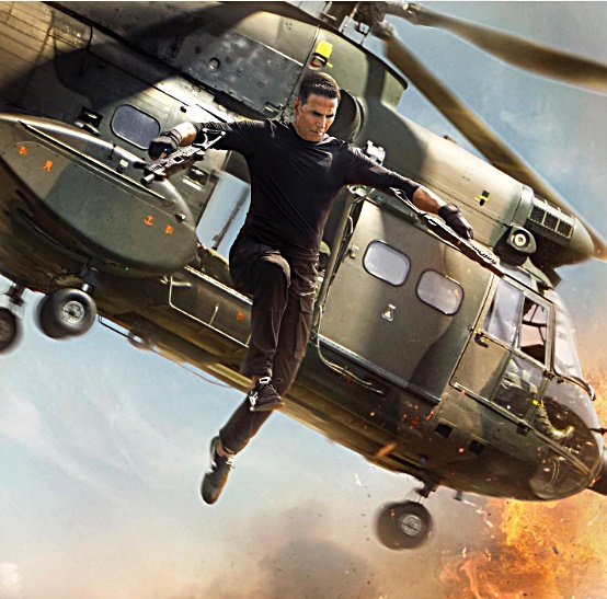 Akshay Kumar announces entry in ‘Singham Again’ with action-packed
avatar of Veer Sooryavanshi akshay-kumar-announces-entry-in-‘singham-again’-with-action-packed
-avatar-of-veer-sooryavanshi