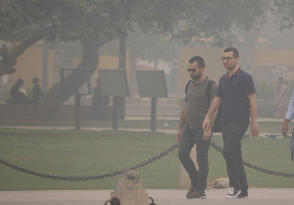 men’s-odi-wc:-it’s-not-ideal,-but-we-have-no-choice,-says-chandika-hathurusinghe-on-air-pollution-in-new-delhi