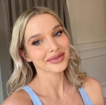 helen-flanagan-trolled-after-branding-herself-an-‘alpha-female’