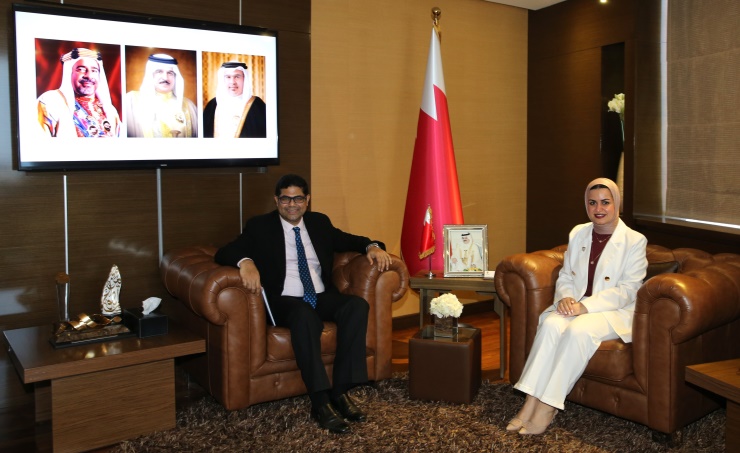 Youth Minister, Indian Ambassador discuss cooperation