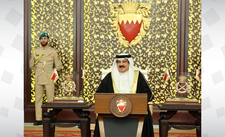 HM King receives Northern Governorate’s well-wishers; expresses pride in Bahraini citizens’ patriotism