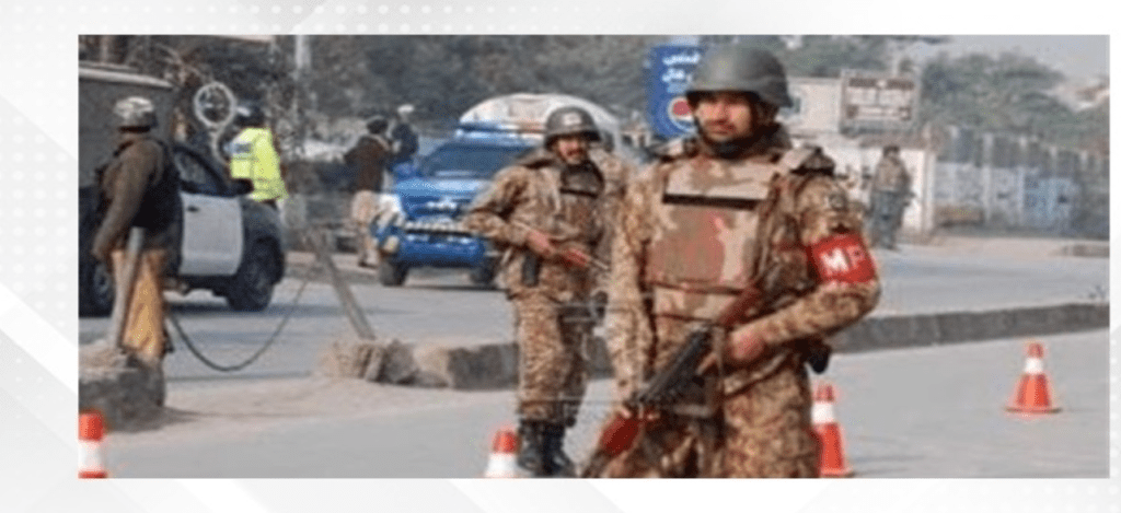 Roadside bomb kills two, injures eight in Pakistan