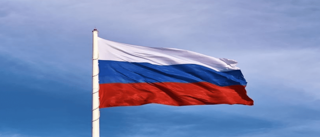 Russian scientists developing prototype for light-speed computer powered by photonics, AI