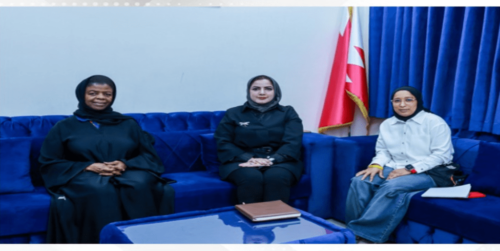 Equal Opportunities Sports Field Committee discusses handball development with Bahrain Handball Federation