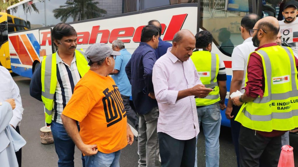 Bharathi Association, in coordination with The Indian Club, arranged a Gulf Air chartered flight from Dammam to Chennai