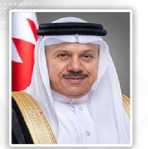 Foreign Minister highlights role of Bahraini women in diplomacy