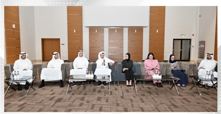 Kuwaiti Youth and Sports Minister visits Muharraq Model Youth Centre